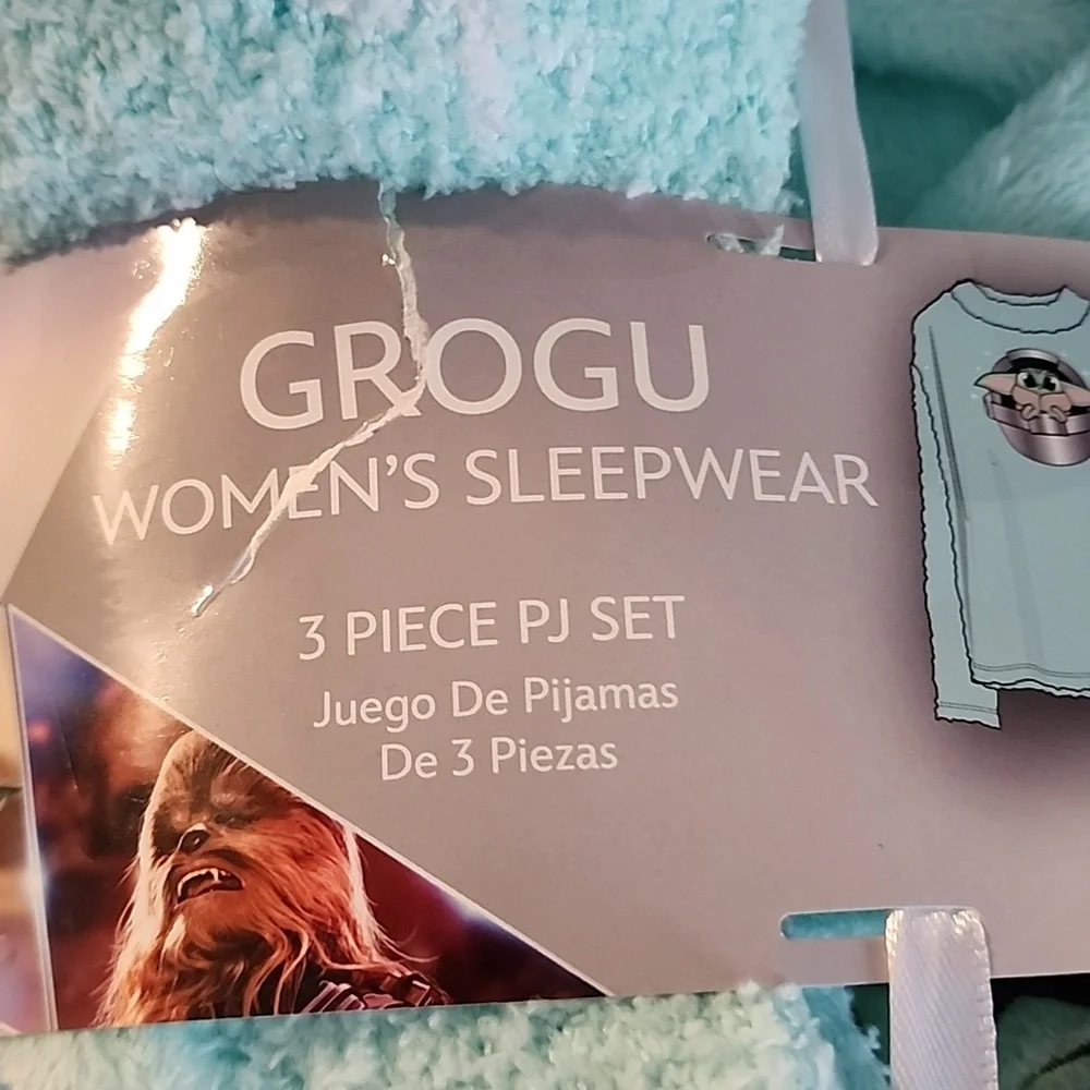 Disney Grogu  Sleepwear 3 Piece Pj Set Brand New - Picture 2 of 6